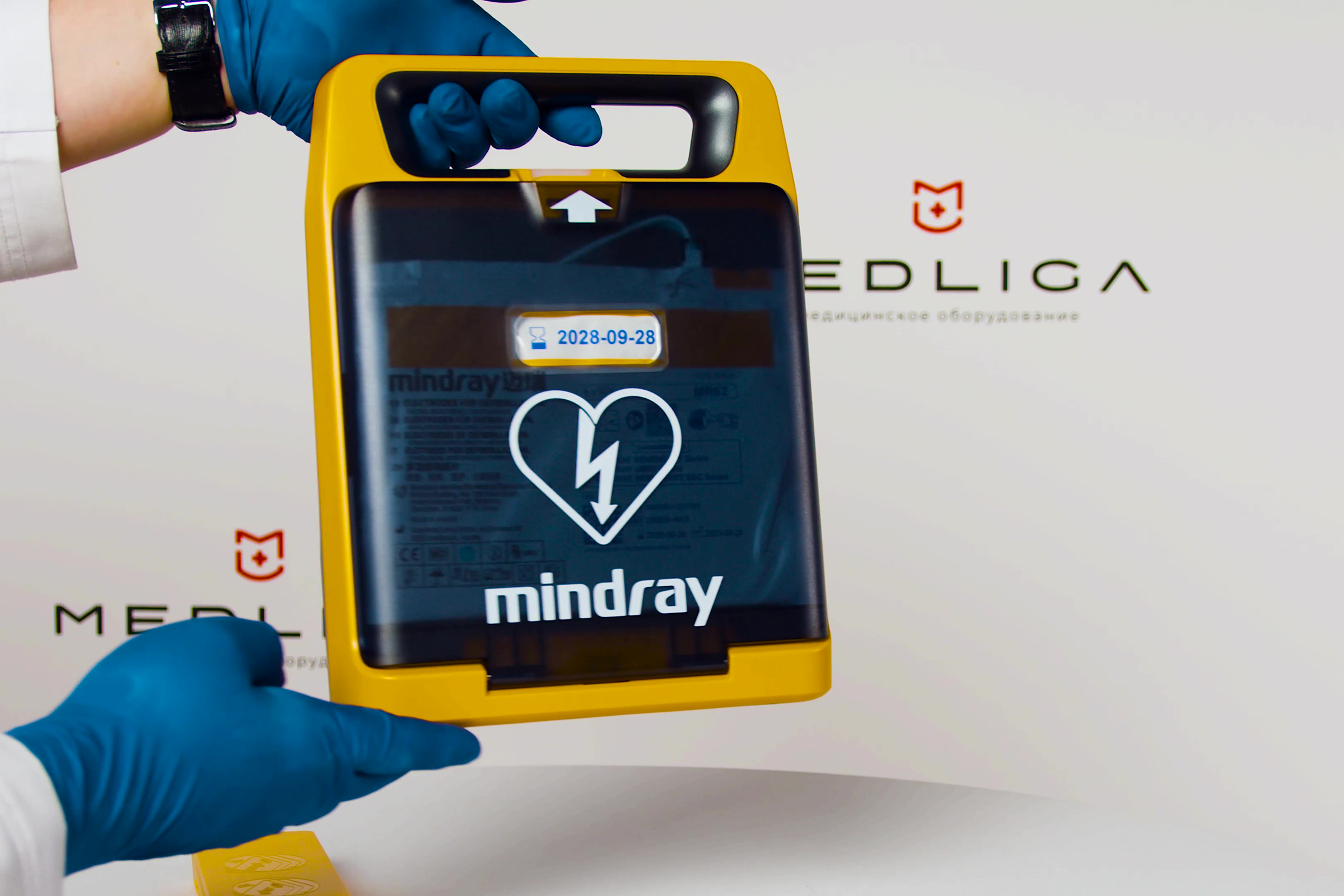 Видеообзор АНД Mindray BeneHeart C1